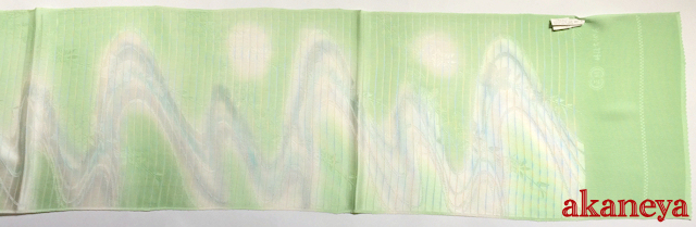 夏の帯揚げ　明るい緑　水色