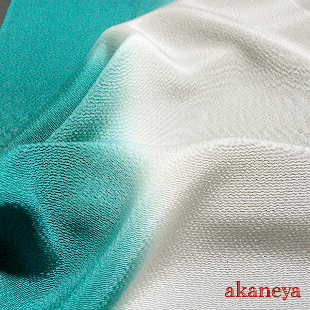 帯揚げ　正絹　縮緬　染め分け　グレー　青緑
