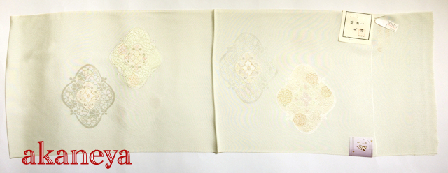 帯揚げ　正絹　礼装用　堰出し友禅　淡い緑