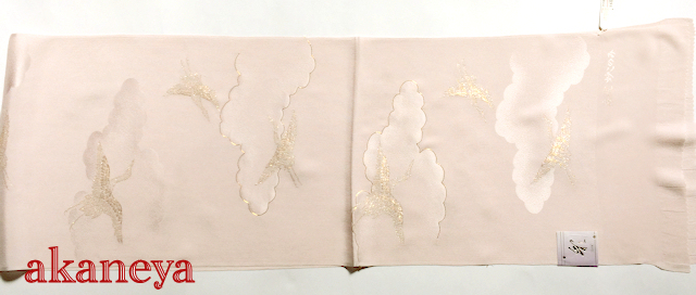 帯揚げ　正絹　礼装用　薄いピンク　鶴